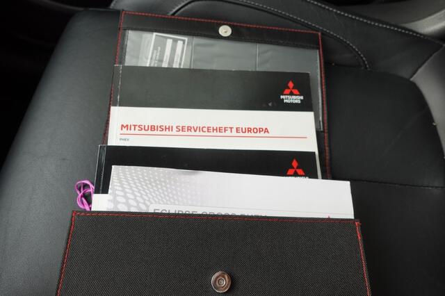 Mitsubishi ECLIPSE 2.4 PHEV INSTYLE Panorama Trekhaak