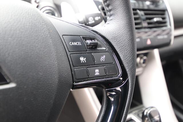 Mitsubishi ECLIPSE Cross 2.4 PHEV Executive NL-Auto, Dealer O.H.