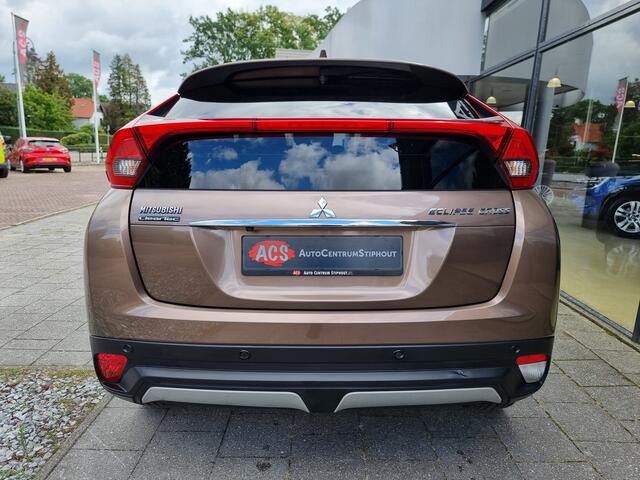 Mitsubishi ECLIPSE Cross 1.5 DI-T Instyle | Alle opties | Afn. trekhaak | Smetteloze staat!