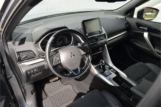 Mitsubishi ECLIPSE Cross PHEV 2.4 EXECUTIVE 4WD | PLUG IN HYBRID | SoH % | V2H | ADAPTIEF CRUISE | ALL SEASON BANDEN | TREKHAAK 1500 KG | DODEHOEK ASSISTENT | 360 CAMERA | FABRIEKSGARANTIE TOT 21-10-2030* | NP € 48.616,- | ALL IN RIJKLAA