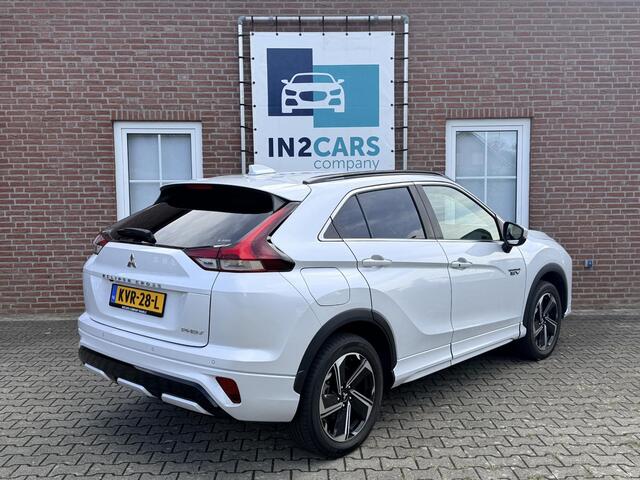 Mitsubishi ECLIPSE Cross 2.4 PHEV Black Edition *Winterpakket*