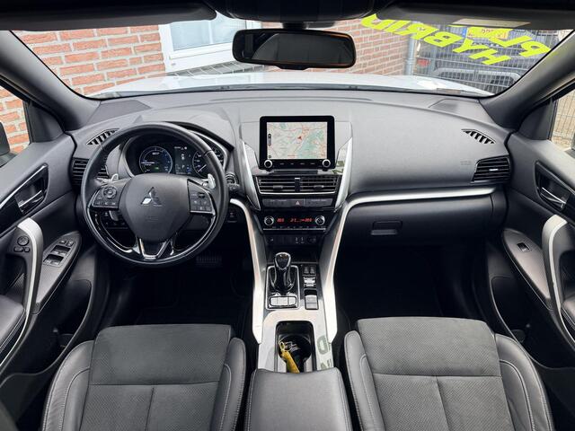 Mitsubishi ECLIPSE Cross 2.4 PHEV Black Edition *Winterpakket*