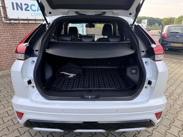 Mitsubishi ECLIPSE Cross 2.4 PHEV Black Edition *Winterpakket*