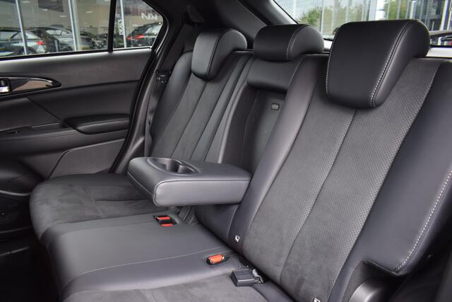 Mitsubishi ECLIPSE Cross 2.4 PHEV Executive | 360° Camera | Stoelverwarming | Dodehoekassistentie | Adaptieve Cruise Control |
