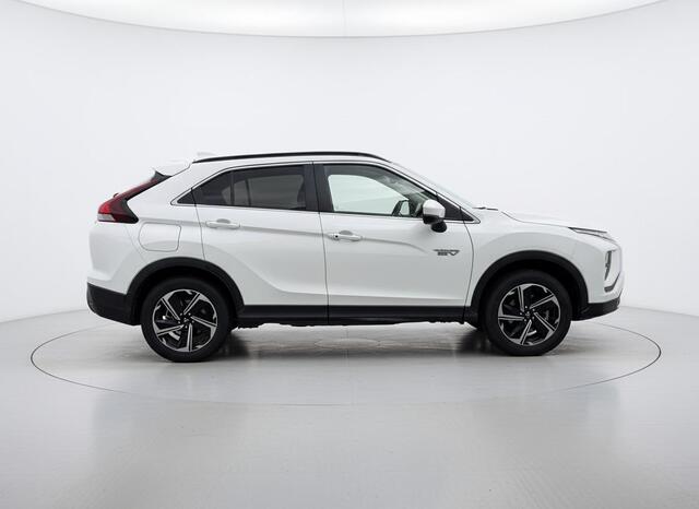 Mitsubishi ECLIPSE Cross 2.4 PHEV First Edition