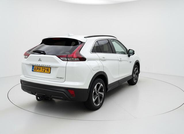 Mitsubishi ECLIPSE Cross 2.4 PHEV First Edition