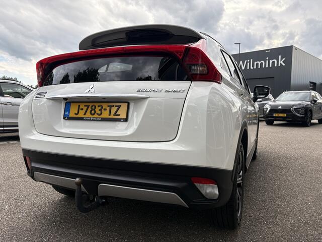 Mitsubishi ECLIPSE Cross 1.5 DI-T Intense | Trekhaak | Bearlock
