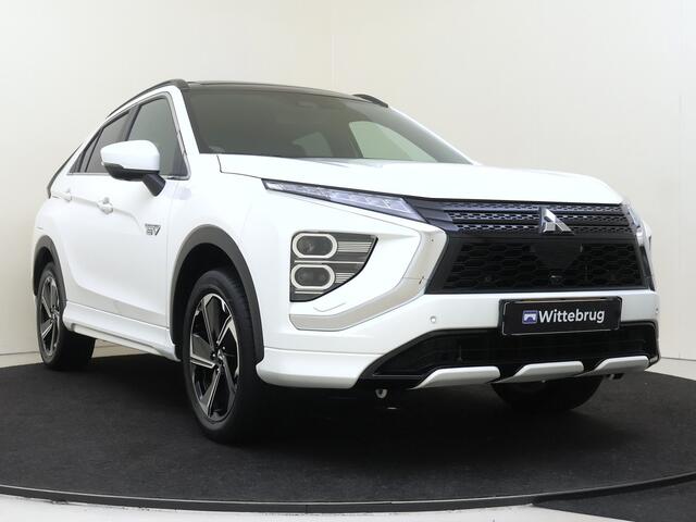 Mitsubishi ECLIPSE Cross 2.4 PHEV Instyle | Leder | Trekhaak | Camera | Carplay | Schuifdak |