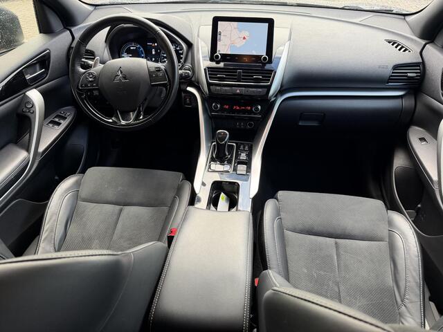 Mitsubishi ECLIPSE Cross 2.4 PHEV Intense+ AWD | CAMERA | ELEKTRISCH VERSTELBARE STOELEN | STOELVERWARMING | STOEL KOELING | NAVIGATIE | LED | APPLE CARPLAY / ANDROID AUTO | ADAPTIEVE CRUISECONTROL |