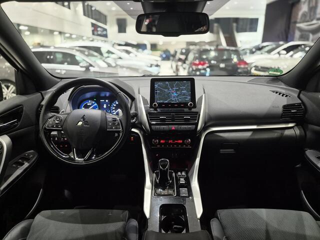 Mitsubishi ECLIPSE Cross 2.4 PHEV First Edition | Navigatie | Stoelverwarming | Adaptive Cruise Control | Head-up display