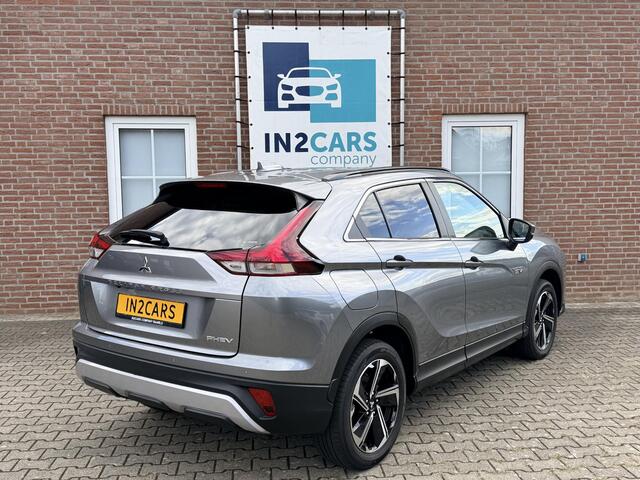Mitsubishi ECLIPSE Cross 2.4 PHEV Intense+ Apple carplay / Android Auto