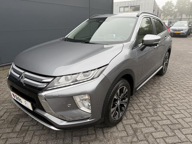 Mitsubishi ECLIPSE Cross 1.5 DI-T First Edition (Trekhaak (1.600kg) - Camera - Leder incl stoelverwarming - Parkeersensoren V+A - Keyless Entry - Head up)