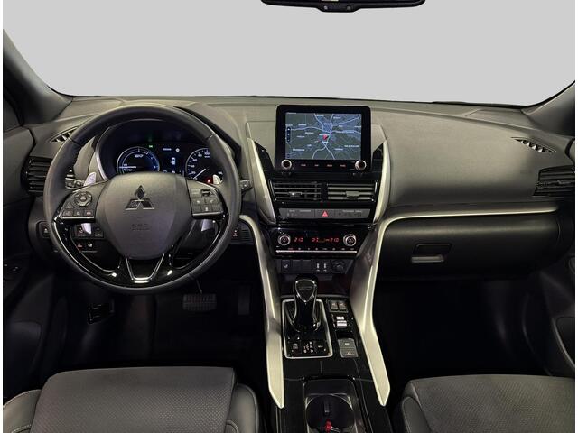 Mitsubishi ECLIPSE Cross 2.4 PHEV First Edition Trekhaak, 360 camera , 100% Onderhouden