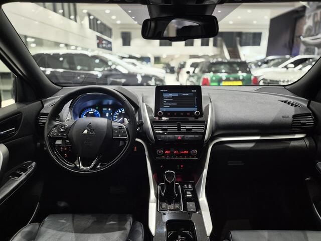 Mitsubishi ECLIPSE Cross 2.4 PHEV Instyle | Trekhaak | Panoramadak | Leder | Adaptive Cruise Control |
