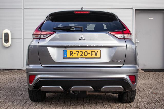 Mitsubishi ECLIPSE Cross 2.4 PHEV Prestige - Schuif/kanteldak | Stoel + stuurverw. | Trekhaak | Leer