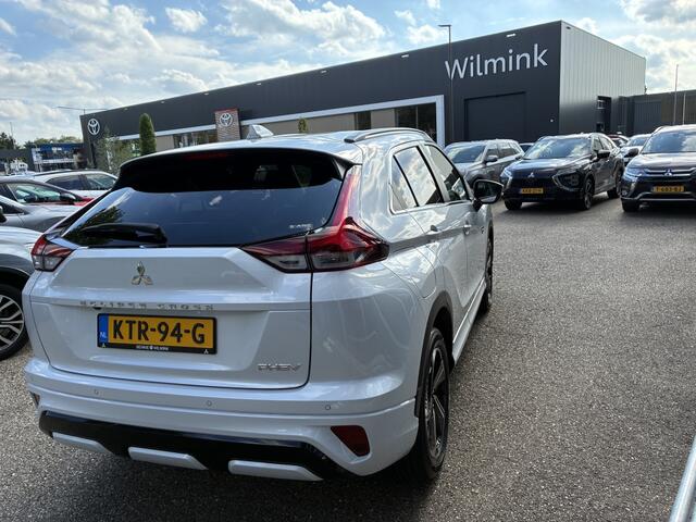 Mitsubishi ECLIPSE Cross 2.4 PHEV Executive