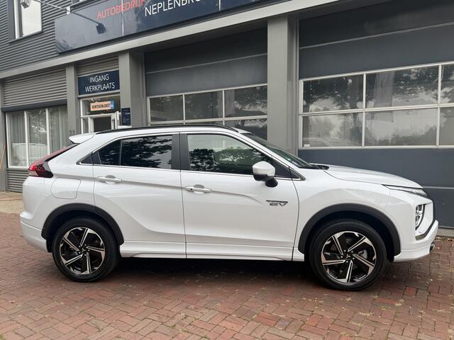 Mitsubishi ECLIPSE Cross 2.4 PHEV Executive Bj 2024 Km 36.147 Nap 1e eigenaar Plug hybride vol optie – foto 4
