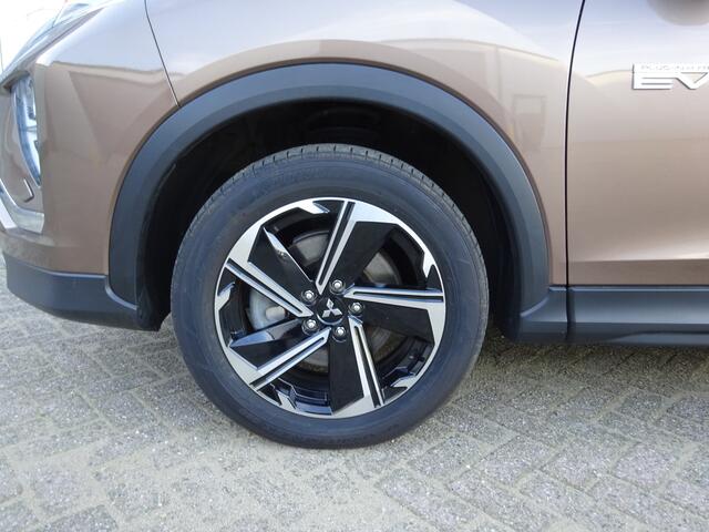 Mitsubishi ECLIPSE Cross 2.4 PHEV HEAD UP AUTOMAAT 4WD SOH 98% – foto 3