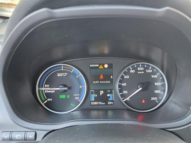 Mitsubishi ECLIPSE Cross 2.4 PHEV Black Edition | 360° Camera | Navigatie | Stoel en stuurverwarming |