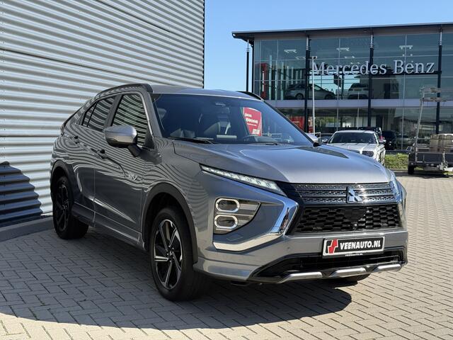 Mitsubishi ECLIPSE Cross 2.4 PHEV Executive 360Cam/Apple