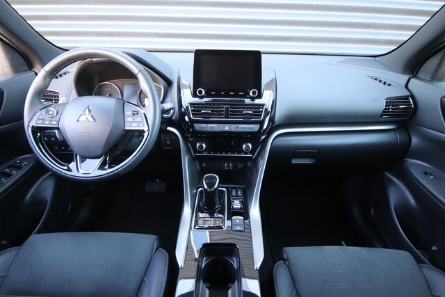 Mitsubishi ECLIPSE Cross 2.4 PHEV Black Edition E.Achterklep! NL-Auto, 1e eigenaar, Trekhaak