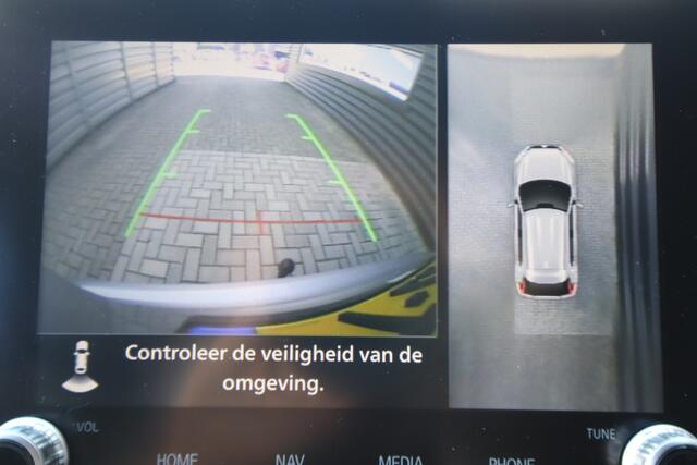Mitsubishi ECLIPSE Cross 2.4 PHEV Black Edition E.Achterklep! NL-Auto, 1e eigenaar, Trekhaak