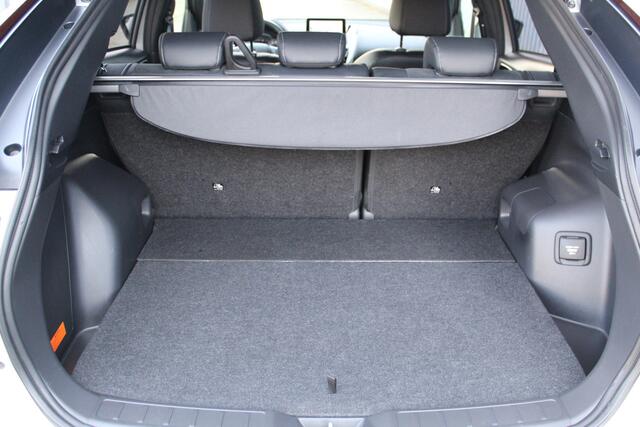 Mitsubishi ECLIPSE Cross 2.4-188pk PHEV 'Instyle'. Zeer nette en luxe Mitsubishi Eclipse plug-in-hybride, slechts 61.424km ! Autm. airco dual, adapt. cruise cntrl, Apple carplay/Android auto, trekhaak, telefoonvoorb., stoel- en achterbankverw., camera v+a, LED verl. etc. etc. – foto 6
