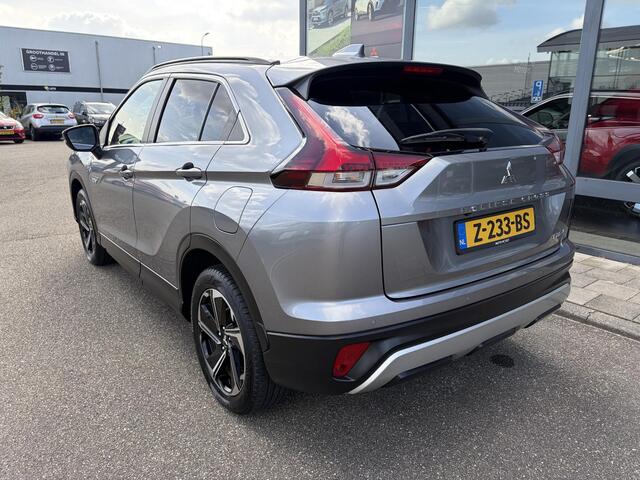 Mitsubishi ECLIPSE Cross 2.4 PHEV Intense+ – foto 5