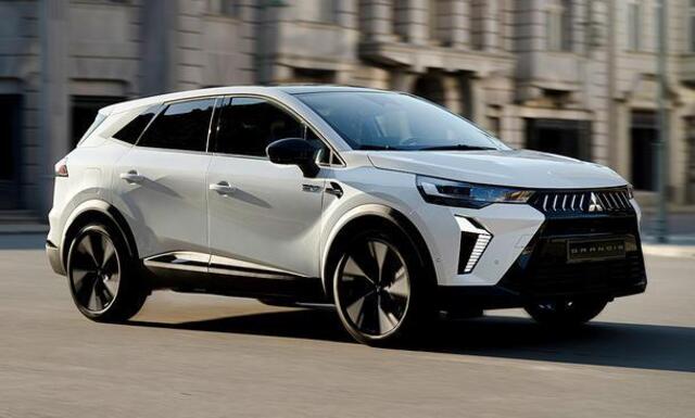 Mitsubishi GRANDIS 1.8 HEV intense Nieuw te bestellen , foto's kunnen afwijken , verwacht 2026