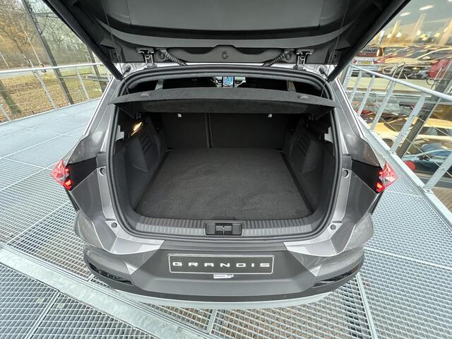 Mitsubishi GRANDIS 1.8 HEV First Edition | NIEUW! | DIRECT UIT VOORRAAD LEVERBAAR!