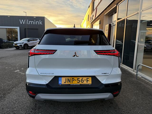 Mitsubishi GRANDIS 1.8 HEV Instyle | Panoramadak | Harman Kardon