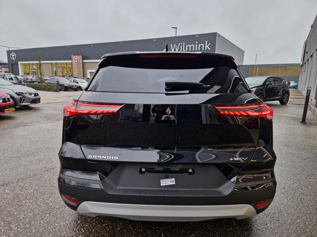 Mitsubishi GRANDIS 1.8i HEV First Edition