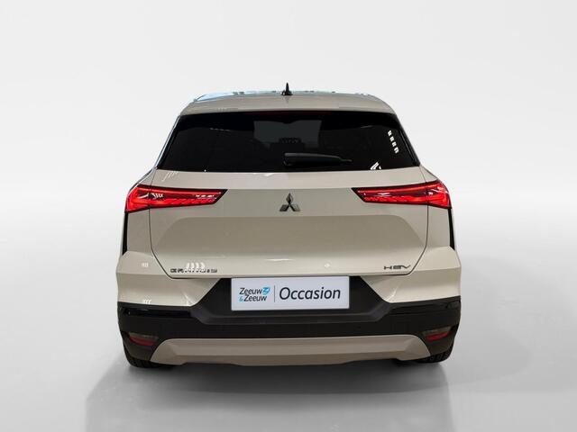 Mitsubishi GRANDIS 1.8 HEV INSTYLE | ¤ 3.000,- KORTING | MEESTE LUXE UITVOERING | 8 JAAR GARANTIE |