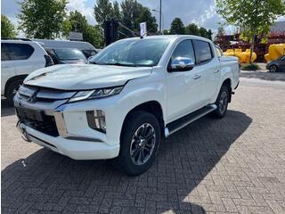 mitsubishi-l200-2.2-di-d-110kw-doub