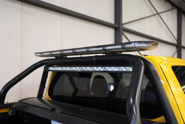 Mitsubishi L200 2.2 DI-D Club Cab Intense 4X4 4WD TREKHAAK