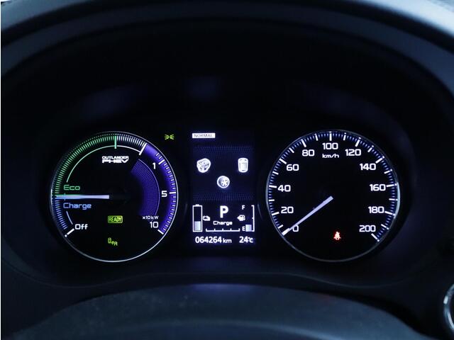 Mitsubishi OUTLANDER 2.4 PHEV Intense Clima/Navi/Trekhaak