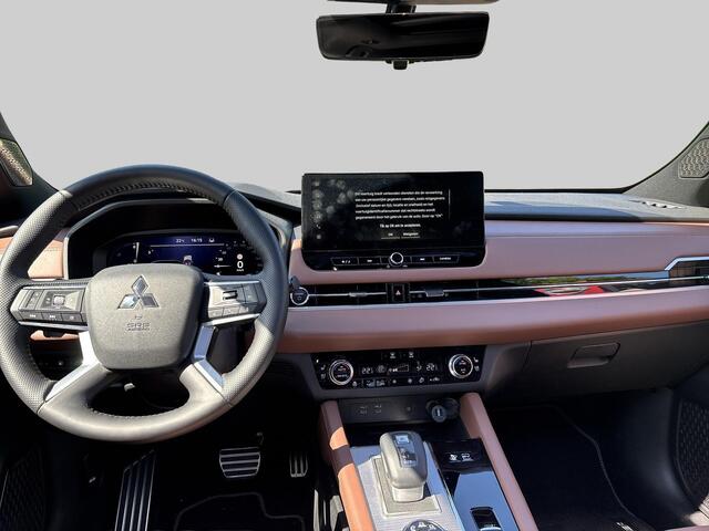 Mitsubishi OUTLANDER 2.4 PHEV Instyle+