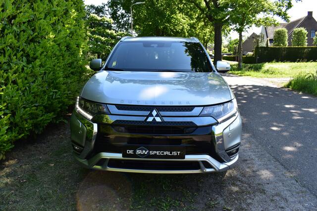 Mitsubishi OUTLANDER 2.4 PHEV Intense '20 BOMVOL LEER TREKHAAK