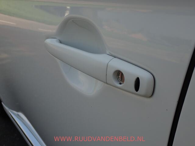 Mitsubishi OUTLANDER 2.4 PHEV Pure CARPLAY / CAMERA / TREKHAAK