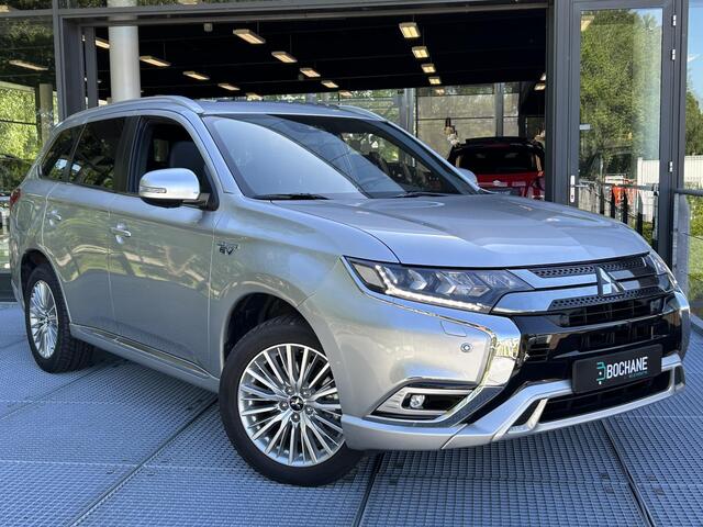 Mitsubishi OUTLANDER 2.4 PHEV Instyle | Panoramadak | 360° Camera | Apple Carplay