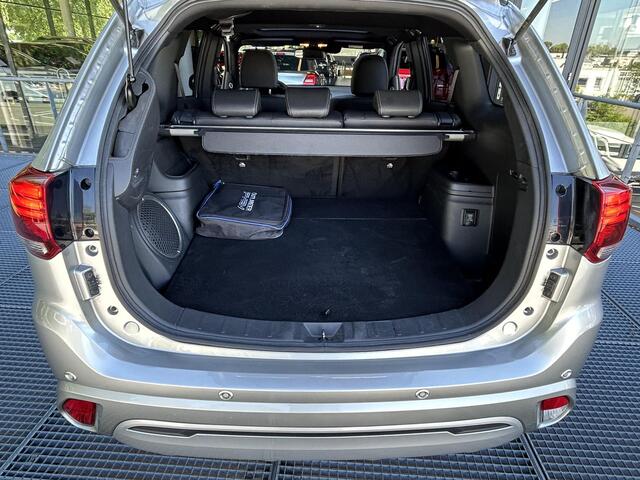 Mitsubishi OUTLANDER 2.4 PHEV Instyle | Panoramadak | 360° Camera | Apple Carplay