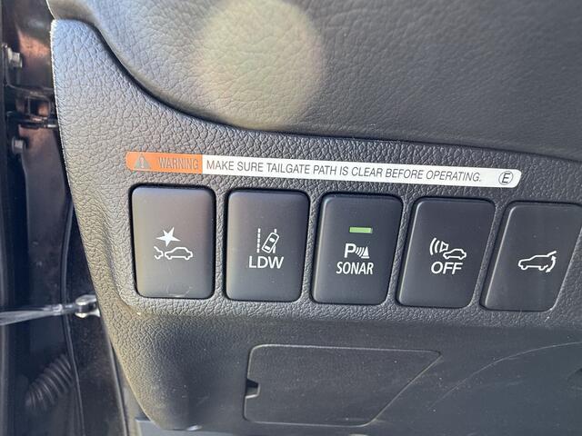 Mitsubishi OUTLANDER BWJ 2020 2.4 135 PK PHEV S-Edition AUTOMAAT / APPLE CAPLAY / ANDROID AUTO / CLIMA / ADAPTIVE CRUISE / STOELVERW. / STUURVERW. / ELEKTRISCHE STOELEN / ELEKTRISCHE ACHTERKLEP / CAMERA / LEDER / PANORAMADAK / PDC / LMV