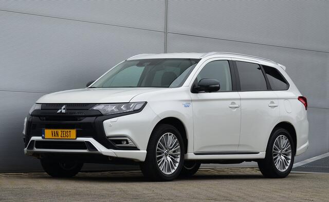 Mitsubishi OUTLANDER 2.4 PHEV Intense+ | PLUG IN HYBRID | V2G | ADAPTIEF CRUISE | FABRIEKGARANTIE TOT 20-10-2029* | ALL IN RIJKLAARPRIJS