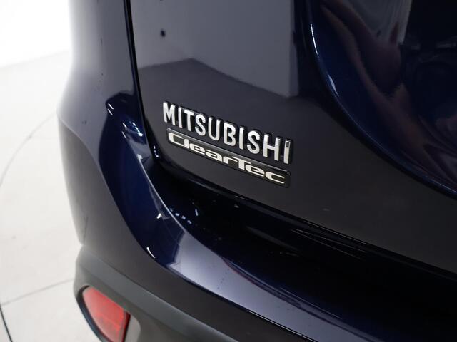 Mitsubishi OUTLANDER 2.0 AUT. 7-PERSOONS EXECUTIVE EDITION + TREKHAAK | CAMERA | 18 INCH | LED