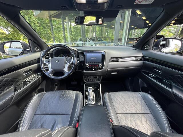 Mitsubishi OUTLANDER 2.4 PHEV Instyle | Schuifdak | Elek. achterklep | Adaptieve Cruise Control | Afneembare trekhaak |