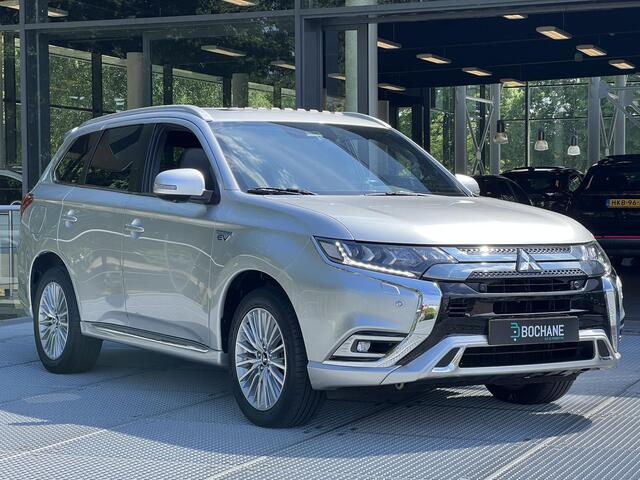 Mitsubishi OUTLANDER 2.4 PHEV Instyle | Schuifdak | Elek. achterklep | Adaptieve Cruise Control | Afneembare trekhaak |