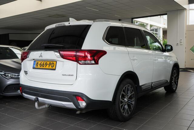 Mitsubishi OUTLANDER 2.0 | CAMERA | DAB | STOELVERW.