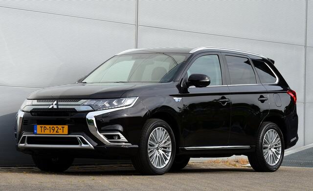 Mitsubishi OUTLANDER PHEV 2.4 INTENSE 4WD | PLUG IN HYBRID | CLIMATE | CRUISE | EERSTE EIGENAAR | ALL IN RIJKLAARPRIJS