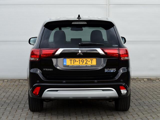Mitsubishi OUTLANDER PHEV 2.4 INTENSE 4WD | PLUG IN HYBRID | CLIMATE | CRUISE | EERSTE EIGENAAR | ALL IN RIJKLAARPRIJS