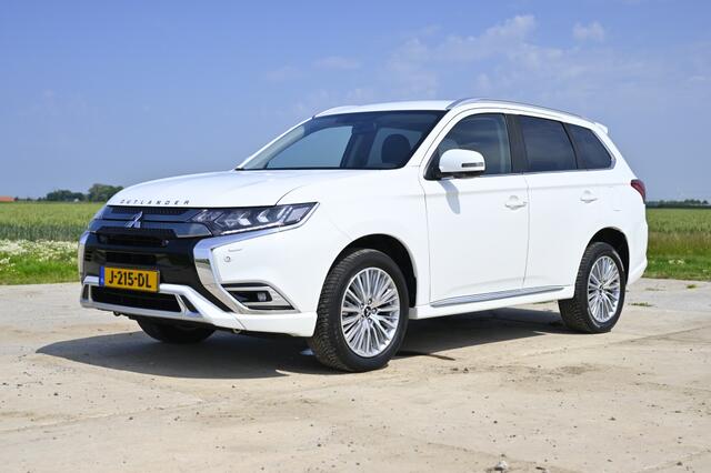 Mitsubishi OUTLANDER 2.4 PHEV Intense